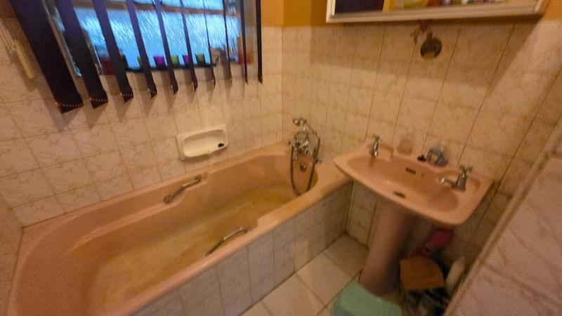 4 Bedroom Property for Sale in Townsend Estate Western Cape